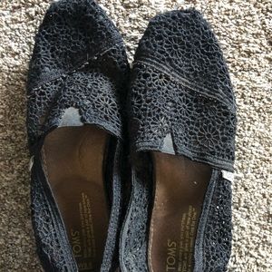 Black Lace Toms